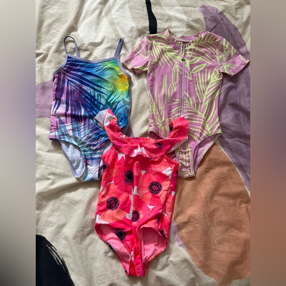 SOLD Girls’ swimsuit bundle 3 for $30